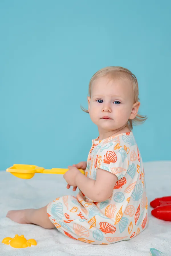 Полукомбинезон для девочки