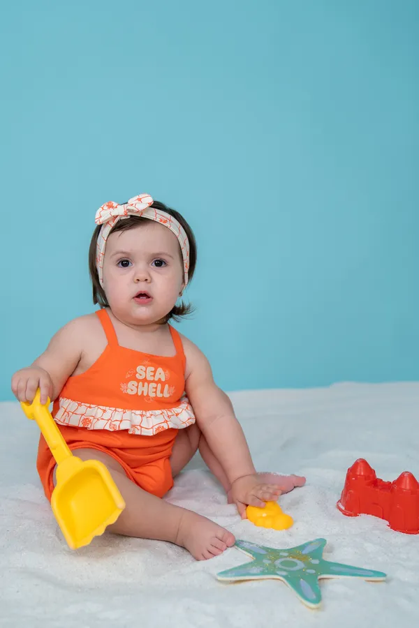 Полукомбинезон для девочки