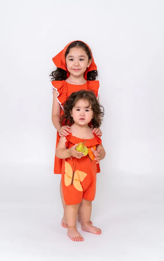 Полукомбинезон для девочки