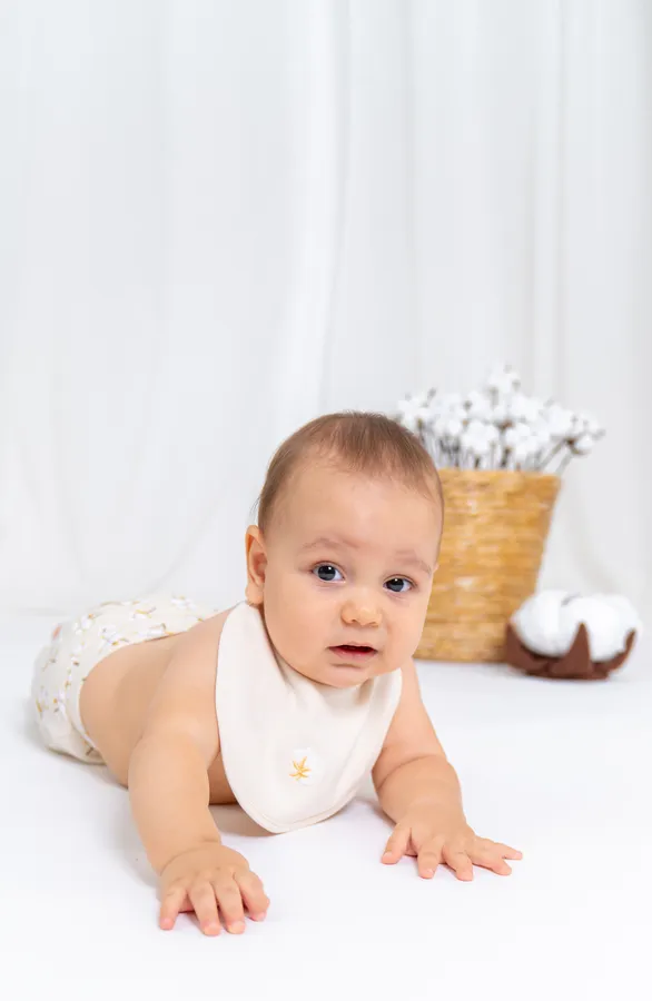 Слюнявчик для детей