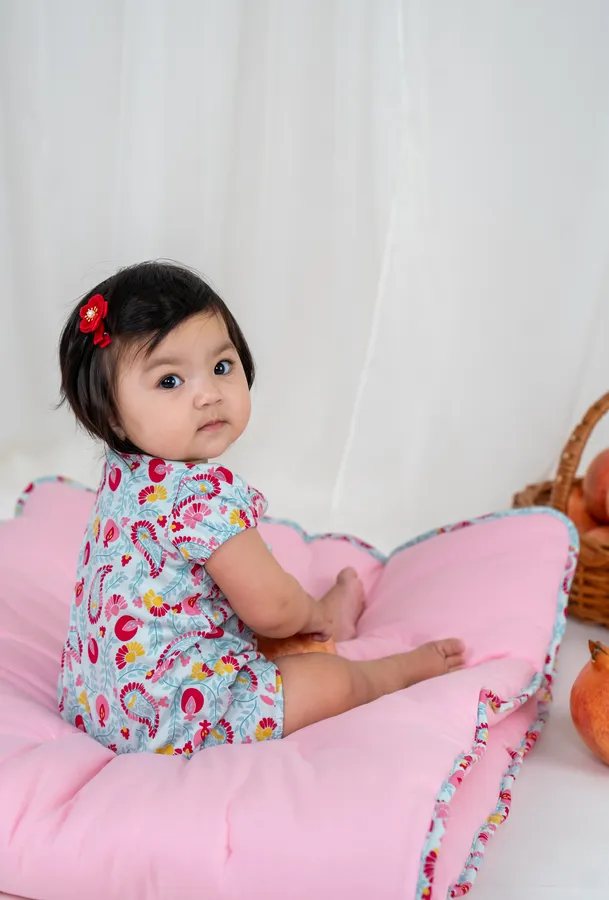 Полукомбинезон для девочки