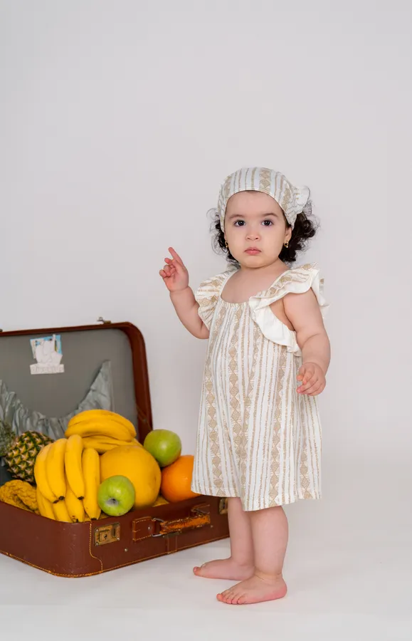 Полукомбинезон для девочки