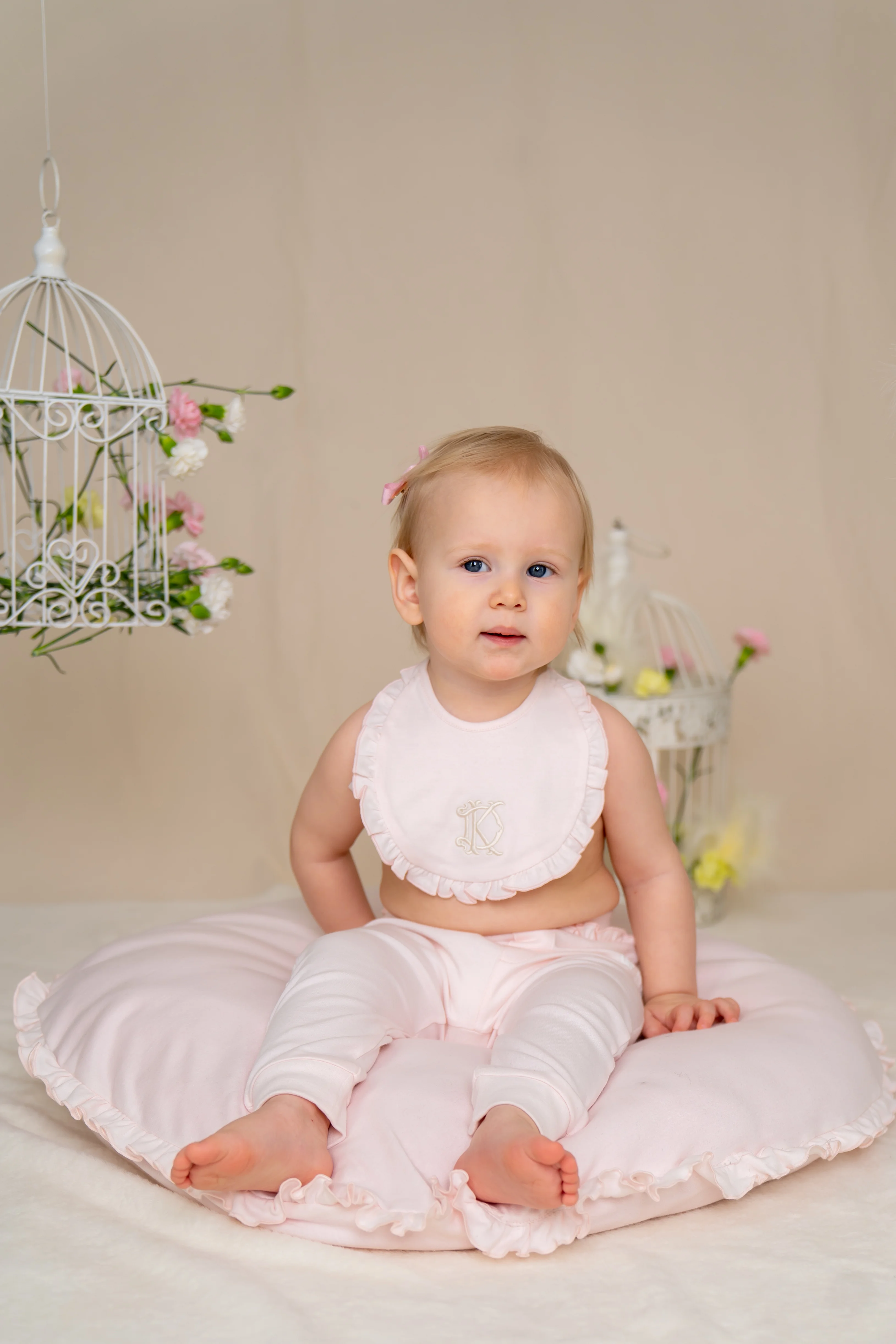 Ползунки для девочки